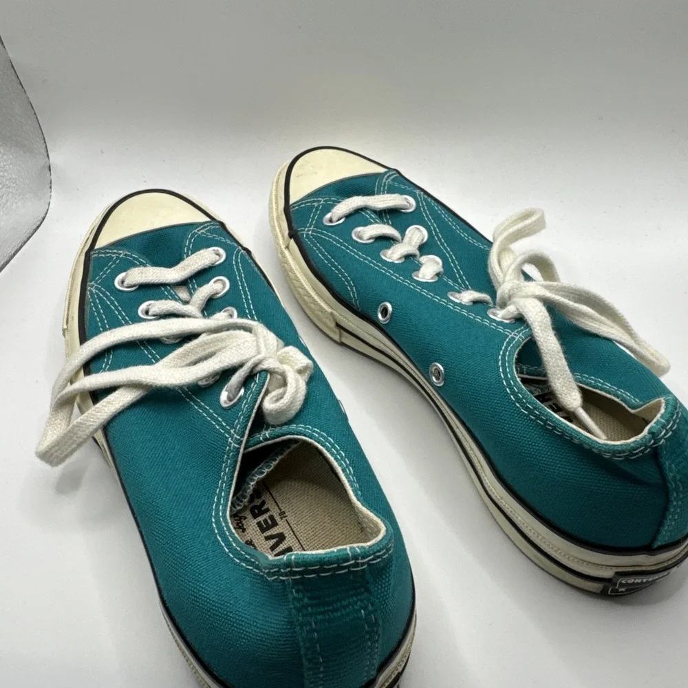 Converse product pair
